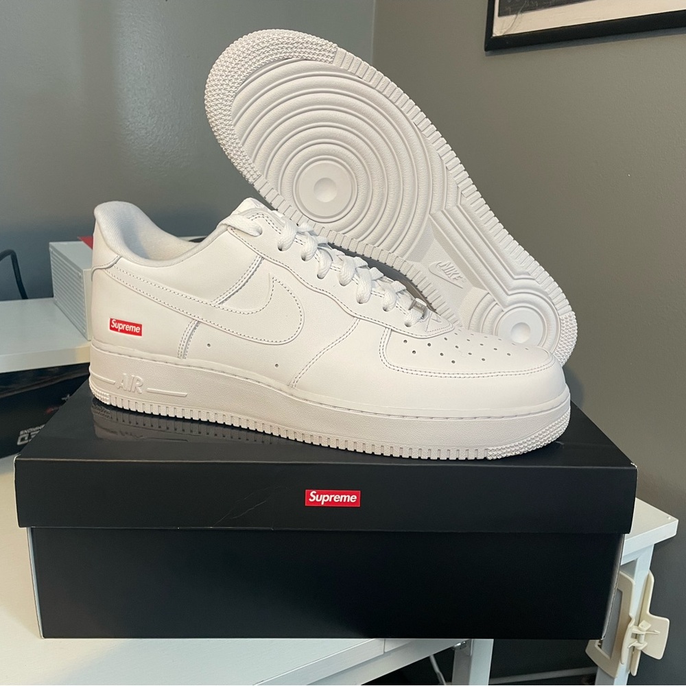 Air Force 1 White Supreme